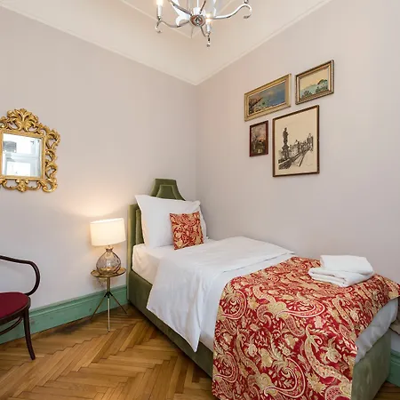 Apartment Empirent Castle *
