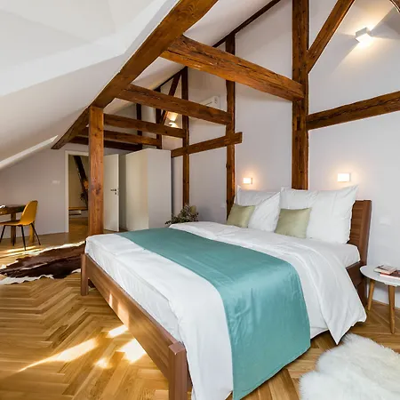 Apartment Empirent Castle
