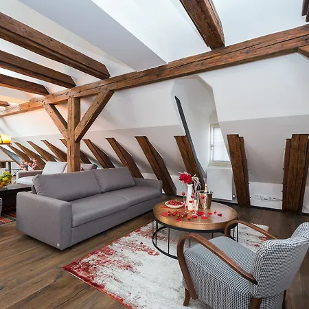 Apartment Empirent Castle *