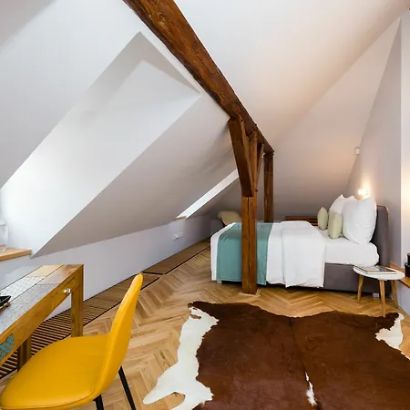 Empirent Castle Apartment *